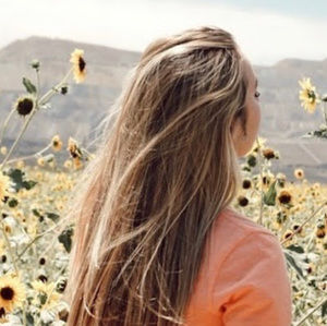 Meet your Posher, Alyssa